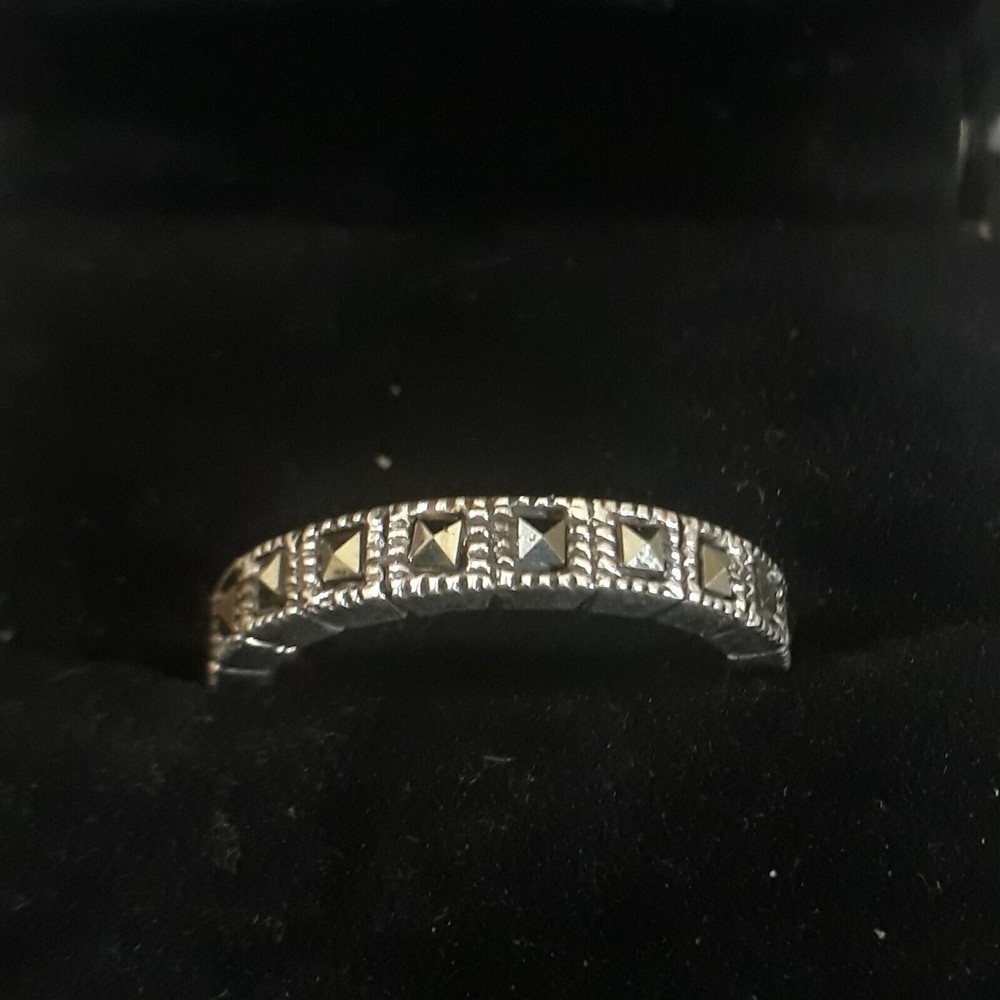 Marcasite Infinity Ring Sterling Silver 3mm Wide Band  Size 7.25- 5g